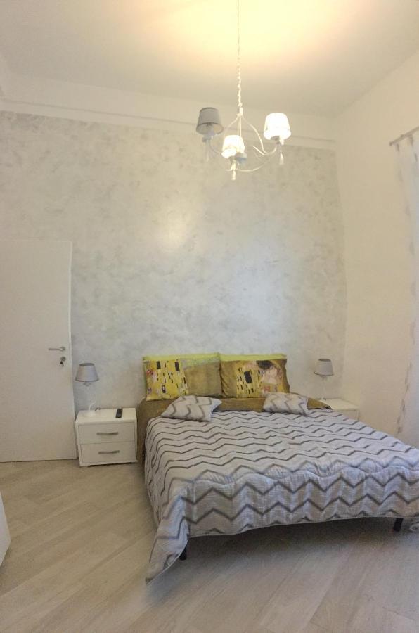 Casa Theodor B&B Neapol Zewnętrze zdjęcie