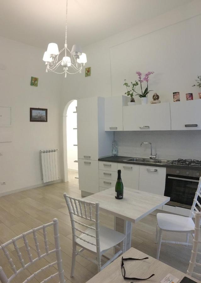 Casa Theodor B&B Neapol Zewnętrze zdjęcie