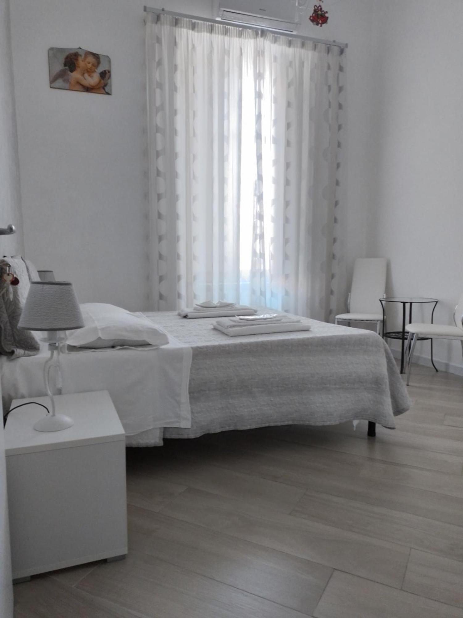 Casa Theodor B&B Neapol Zewnętrze zdjęcie